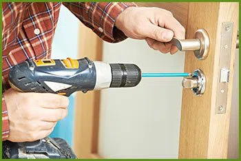 Neighborhood Locksmith Services San Antonio, TX 210-740-0043 - 6-lock-installation